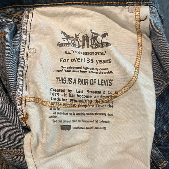 Levi’s 559 w33 L34 Made in Egypt writing n pocket. - Picture 12 of 16